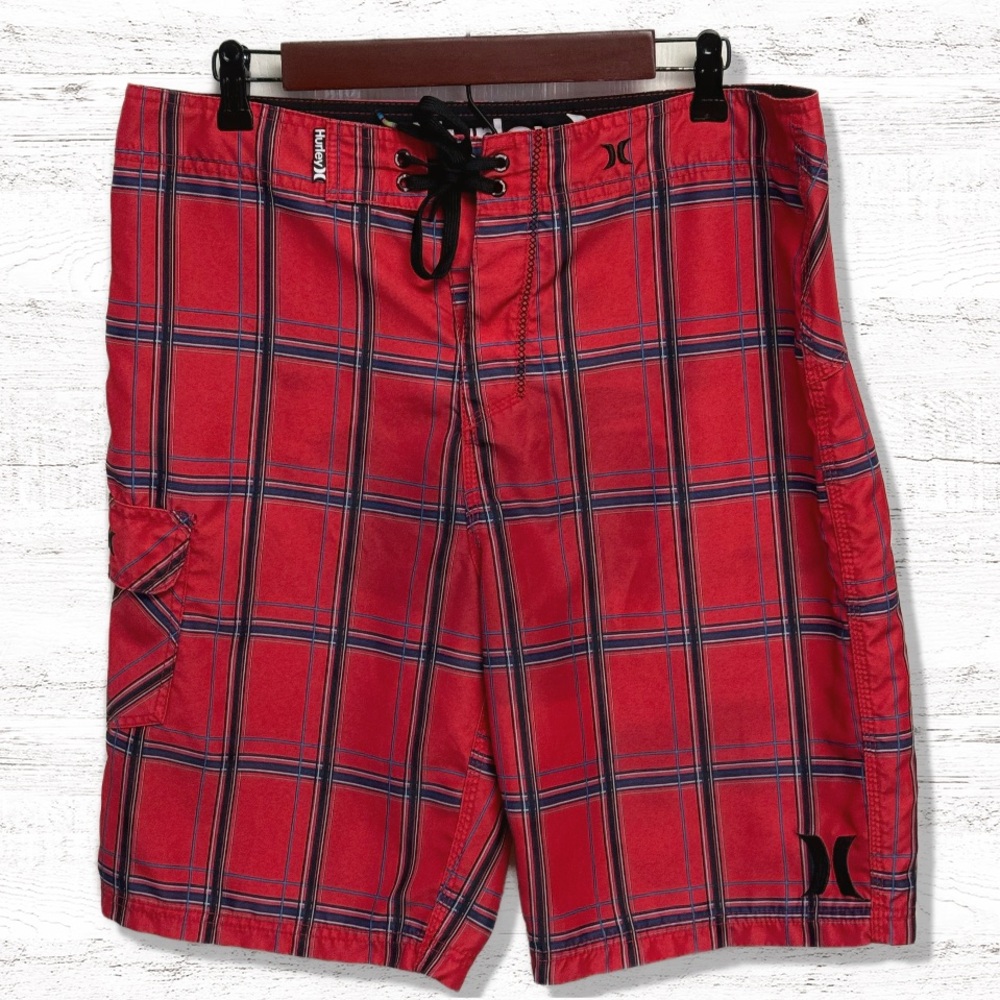 Hurley Mens Red & Black Board Shorts Size 33